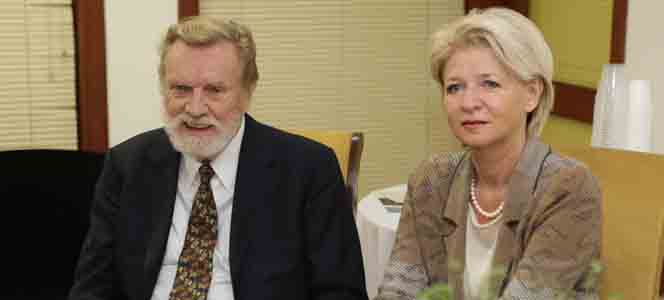 FIA/MUNDIAL - INGRESSOS PARA O MEETING COM JOHN E DORIS NAISBITT FIA/MUNDIAL - INGRESSOS PARA O MEETING COM JOHN E DORIS NAISBITT