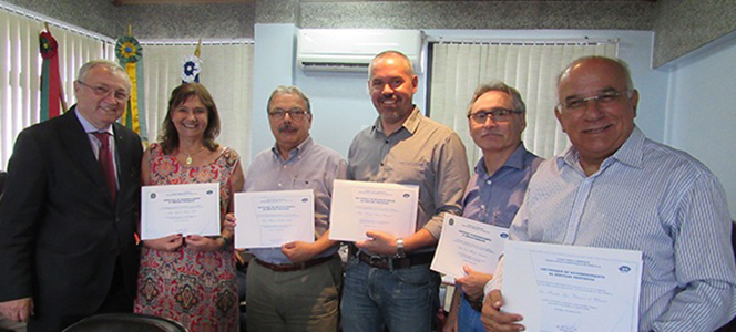 Conselheiros são homenageados na despedida da função Conselheiros são homenageados na despedida da função